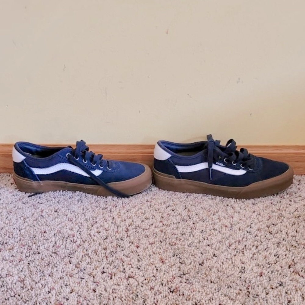 Vans Youth Shoes Size 5 / Women’s Size 7 Chima Ferguson Pro Navy White Lace Up